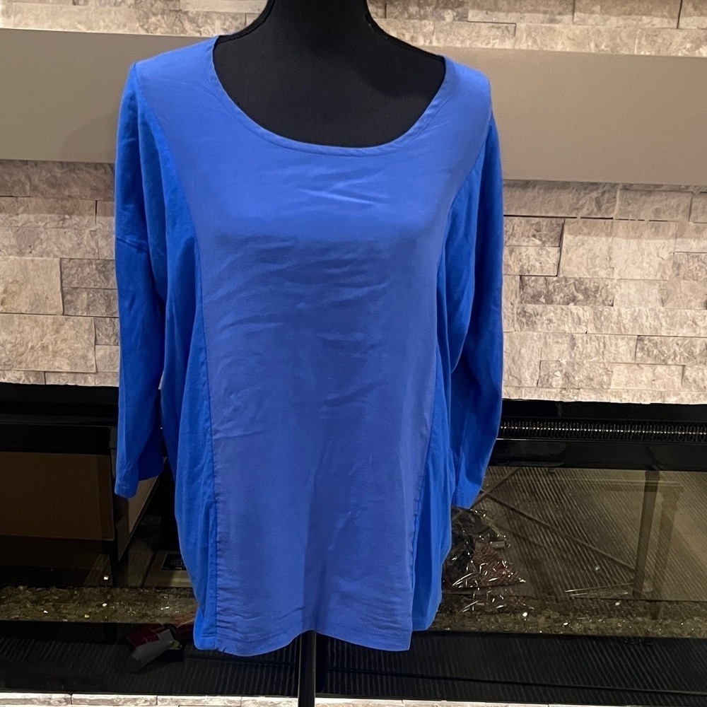 Sundance Royal 2 tone Blue Women's top size Large